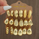 Grosses boucles d'oreilles dorées (18 pièces)