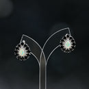 Boucle d'oreille opale noire femme
