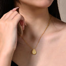 Collier oeuf dorée