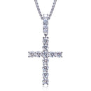Pendentif croix en pierre de moissanite