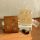 Cadre porte boucle d'oreille