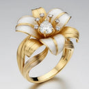 Bague fleur en or
