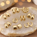Boucles d'oreille dorées (18 pièces)