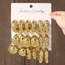 Boucles d'oreille dorées (18 pièces)