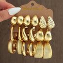 Grosses boucles d'oreilles dorées (18 pièces)