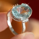 Bague avec pierre bleu
