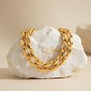 Gros collier doré femme