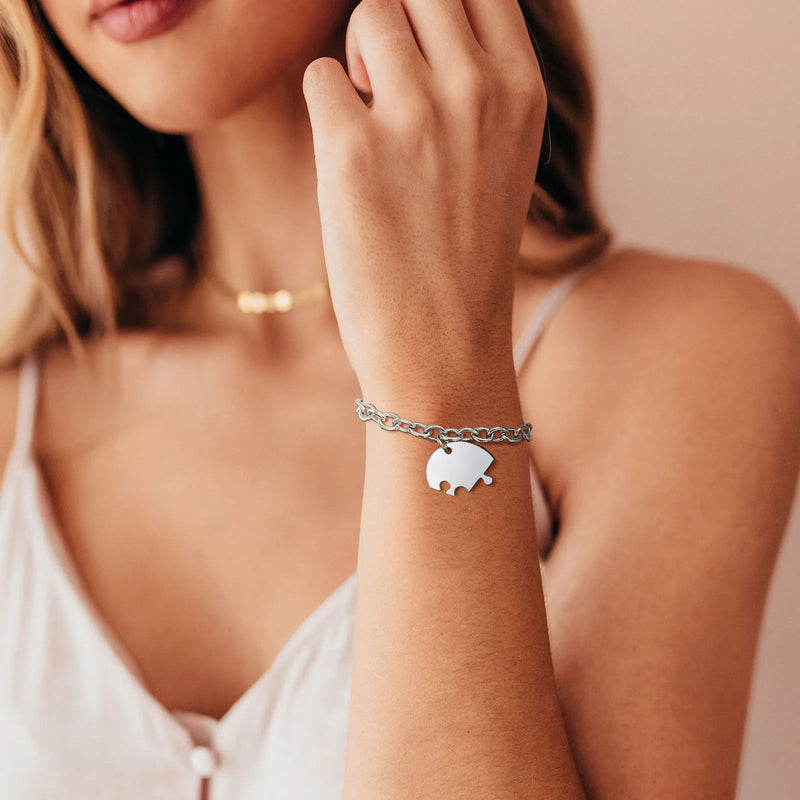 Lot De 3 Bijoux Fantaisie : Broche, Pendentif, Bracelet - Argenté - Très Bon état