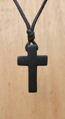 Pendentif croix pierre