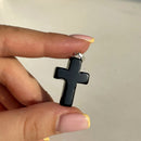 Pendentif croix en pierre naturelle