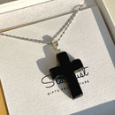 Pendentif croix en pierre naturelle