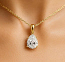 Pendentif diamant poire (2 carats)